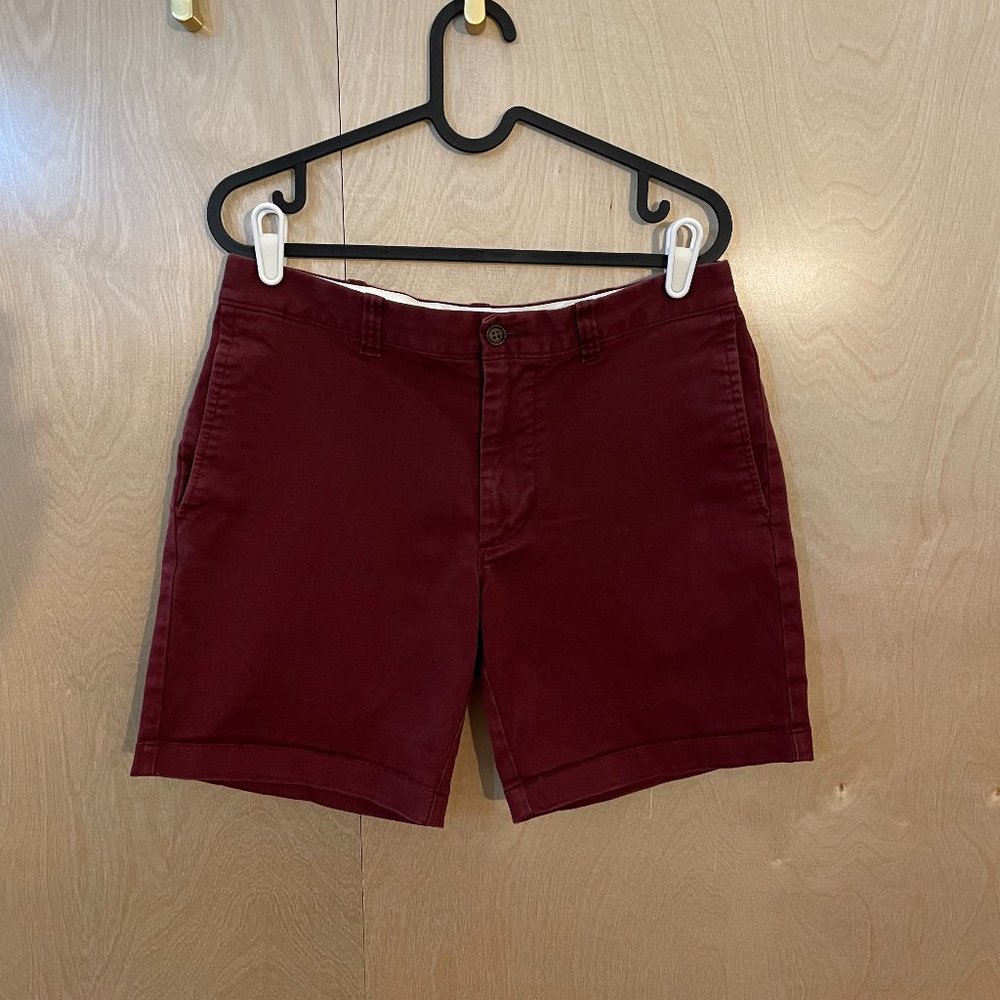 J.Crew Mercantile Flex Chico Flat-front Burgundy Shorts - size 30 (mens)